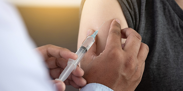 Covid-19 Update: Wie geht’s weiter für Ihr Unternehmen? Impfen und Testen in Zeiten der Pandemie